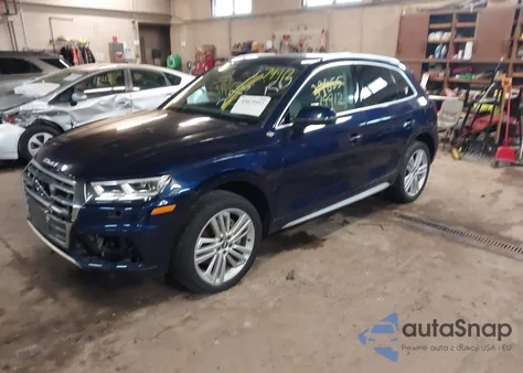 2018 Audi Q5 2.0T Premium/2.0T Tech Premium z USA, uszkodzony, nr VIN WA1BNAFY4J2016053